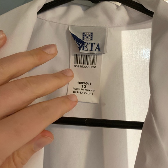 Lab Coat - Picture 3 of 3